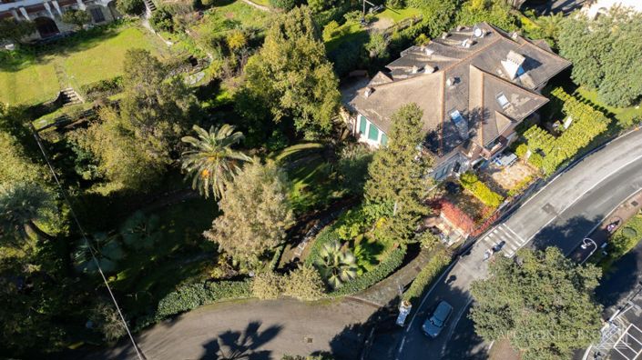 Image No.24-3 Bed Apartment for sale