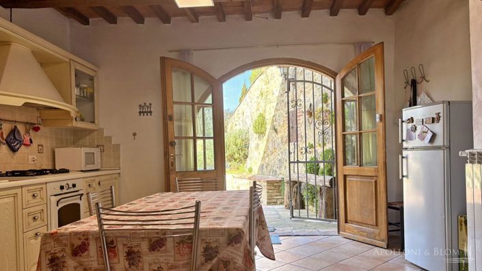 Image No.11-Appartement de 3 chambres à vendre à San Gimignano