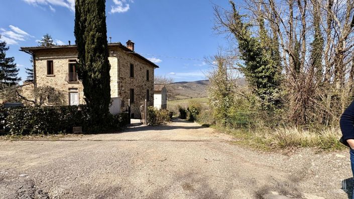 Image No.5-Appartement de 2 chambres à vendre à Radda in Chianti