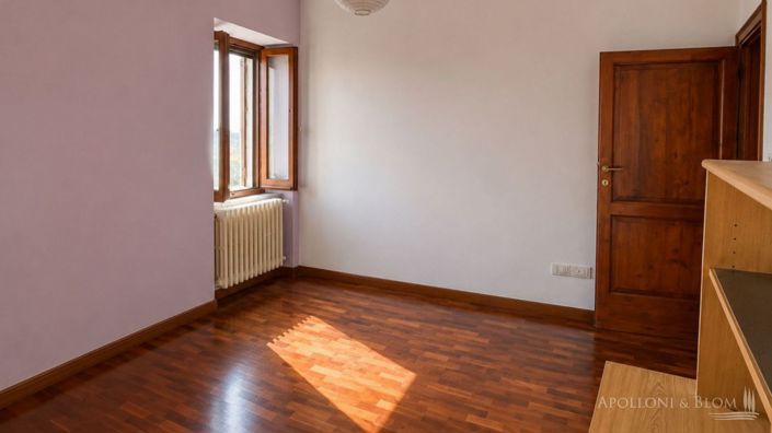 Image No.17-2 Bed Apartment for sale