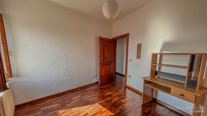 Image No.26-2 Bed Apartment for sale