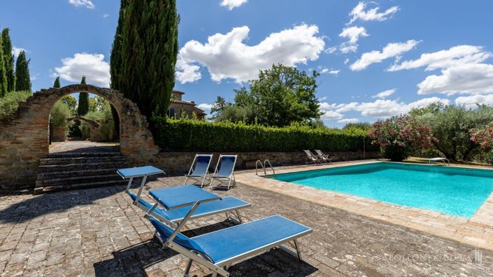 Image No.18-3 Bed Apartment for sale