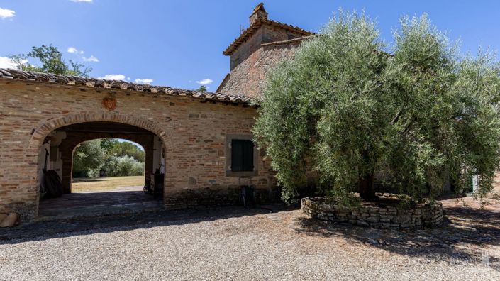 Image No.21-3 Bed Apartment for sale