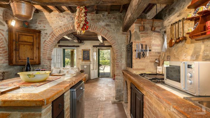 Image No.28-3 Bed Apartment for sale