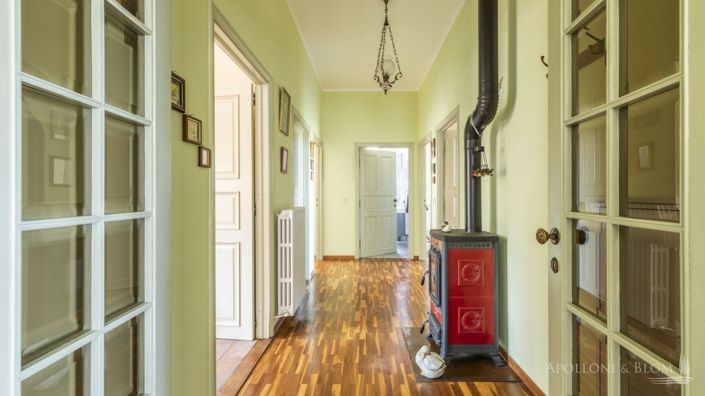 Image No.17-Maison de campagne de 4 chambres à vendre à Montepulciano