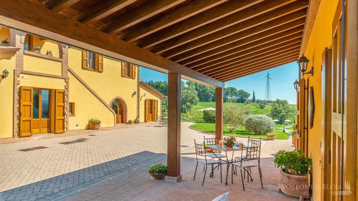 Image No.16-Appartement de 10 chambres à vendre à Castiglione del Lago