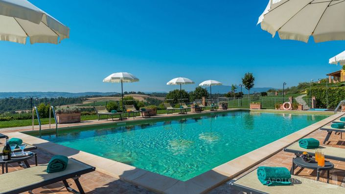 Image No.8-Appartement de 10 chambres à vendre à Castiglione del Lago