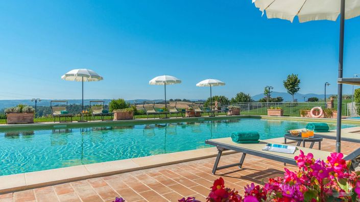 Image No.9-Appartement de 10 chambres à vendre à Castiglione del Lago