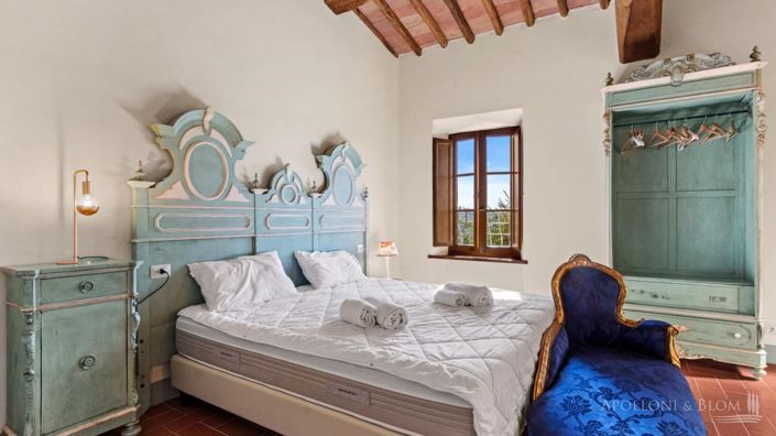 Image No.19-21 Bed Apartment for sale