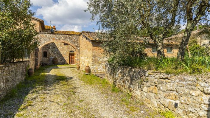 Image No.14-6 Bed Apartment for sale