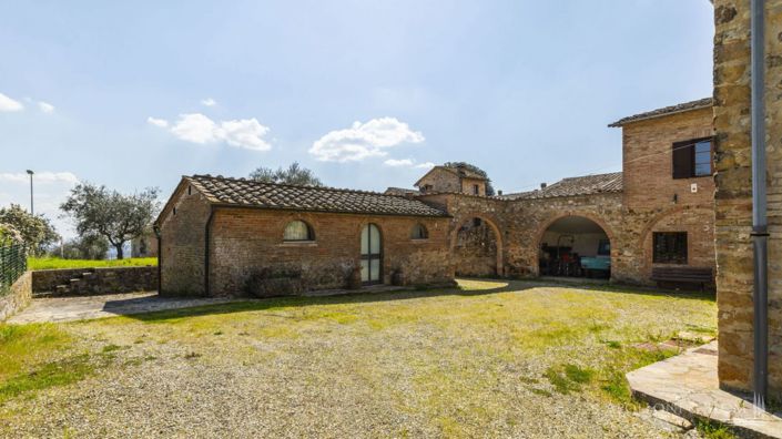 Image No.17-6 Bed Apartment for sale