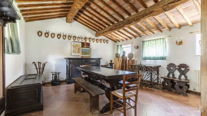 Image No.21-6 Bed Apartment for sale