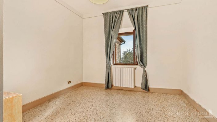 Image No.19-2 Bed Apartment for sale