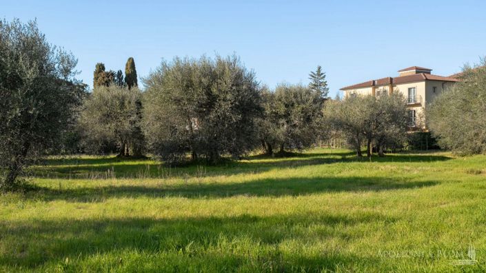 Image No.25-2 Bed Apartment for sale