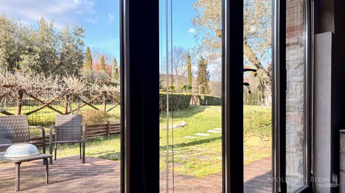 Image No.14-2 Bed Apartment for sale