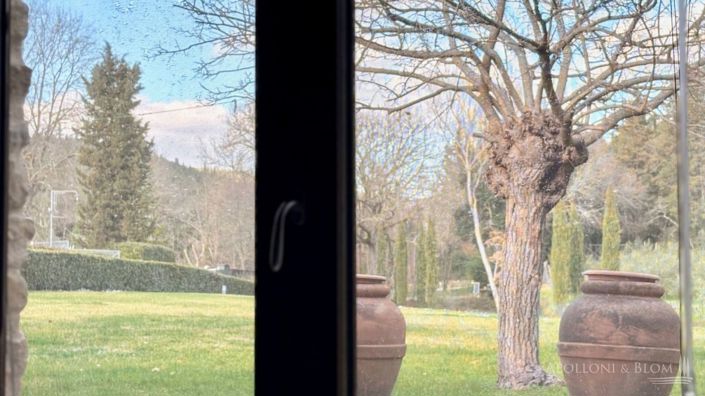 Image No.24-2 Bed Apartment for sale