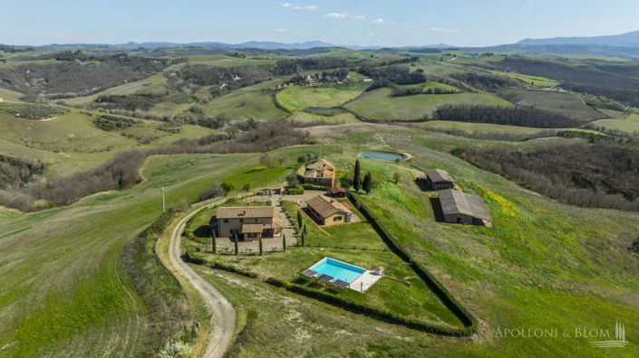 Image No.4-12 Bed Apartment for sale