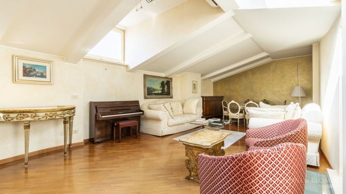 Image No.26-2 Bed Apartment for sale