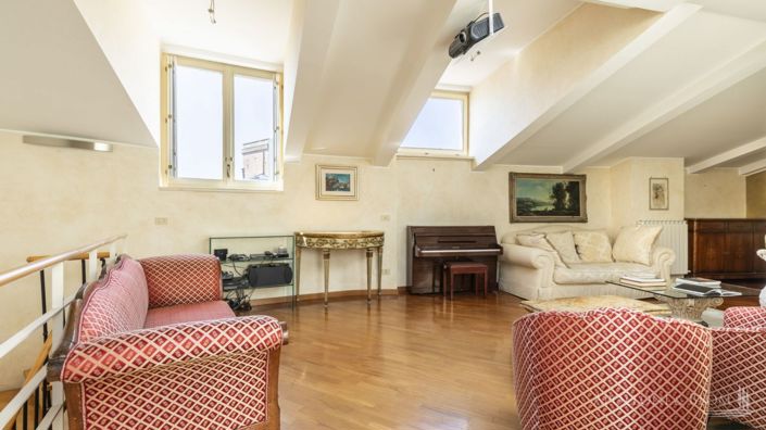 Image No.27-2 Bed Apartment for sale