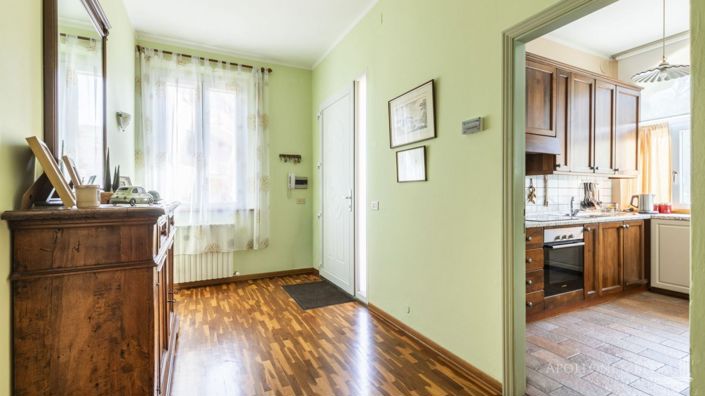 Image No.16-4 Bed Country House for sale