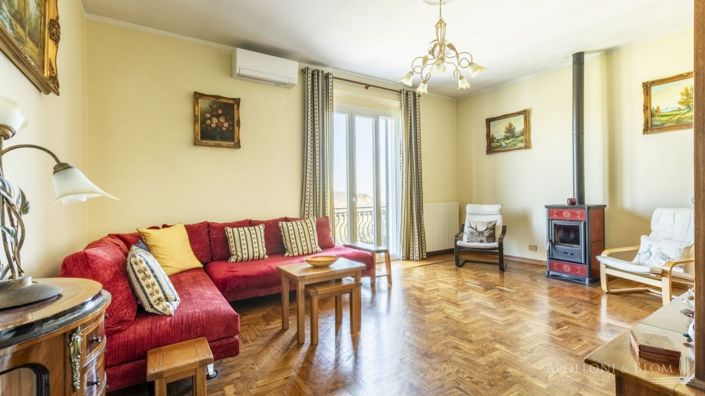 Image No.19-4 Bed Country House for sale