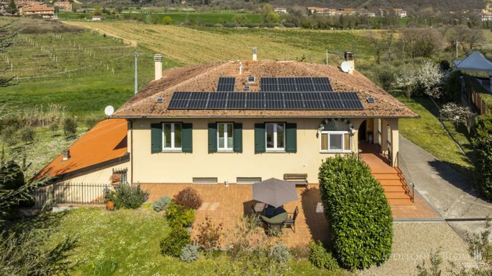 Image No.3-4 Bed Country House for sale