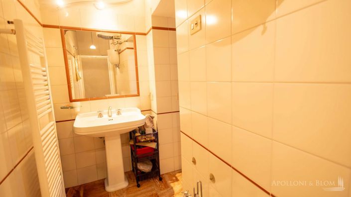 Image No.15-2 Bed Apartment for sale