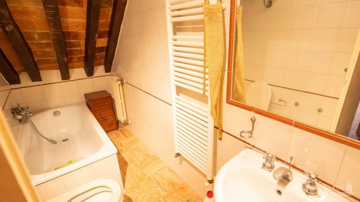 Image No.16-2 Bed Apartment for sale