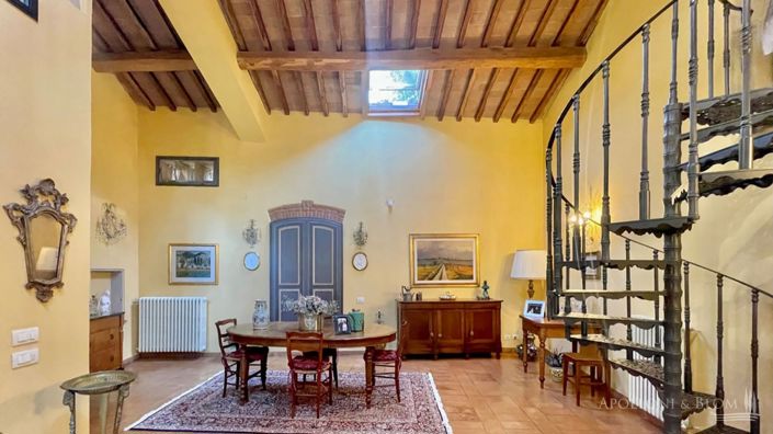 Image No.4-4 Bed Villa for sale