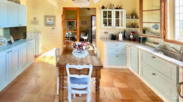 Image No.5-4 Bed Villa for sale