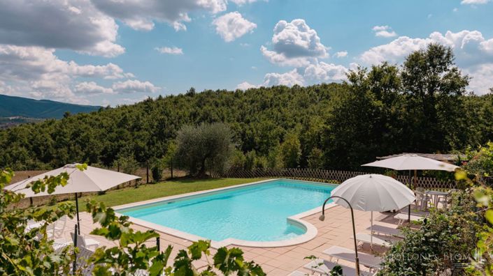 Image No.10-6 Bed Apartment for sale