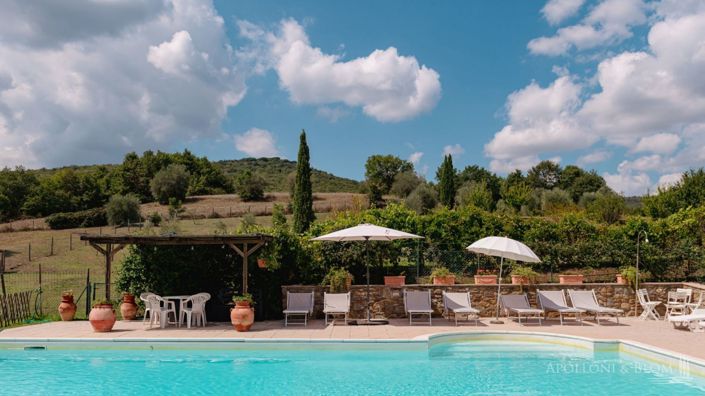 Image No.11-6 Bed Apartment for sale