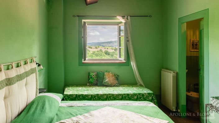 Image No.27-6 Bed Apartment for sale