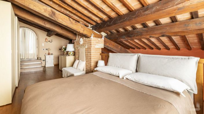 Image No.22-2 Bed Apartment for sale