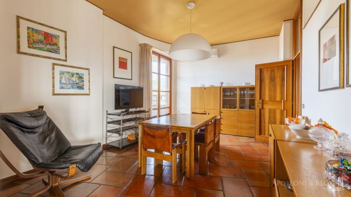 Image No.10-3 Bed Apartment for sale