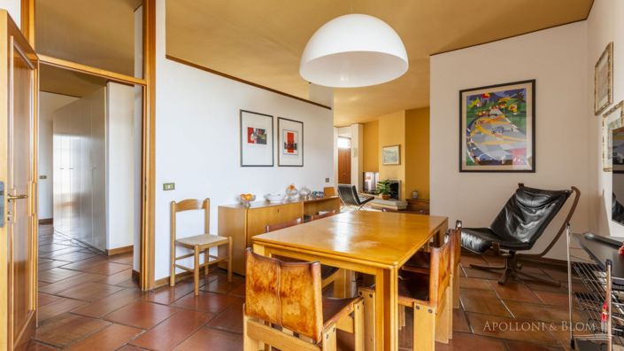 Image No.11-3 Bed Apartment for sale