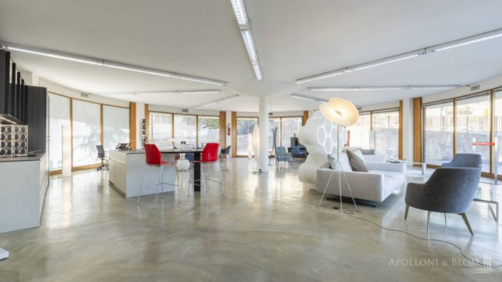 Image No.24-3 Bed Apartment for sale