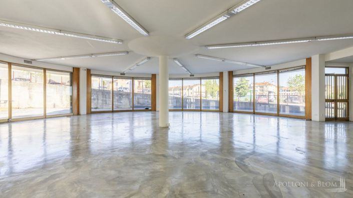 Image No.28-3 Bed Apartment for sale