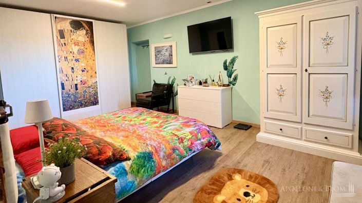 Image No.17-3 Bed Apartment for sale