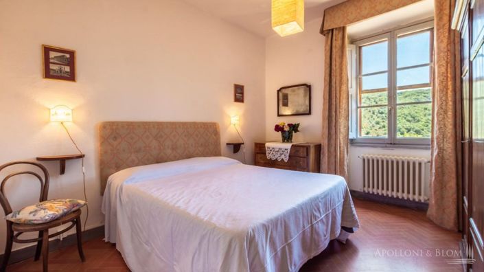 Image No.20-15 Bed Vineyard for sale