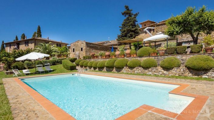 Image No.7-15 Bed Vineyard for sale