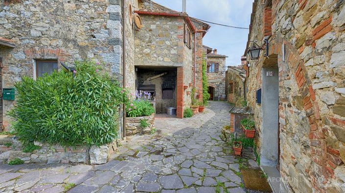 Image No.27-6 Bed Apartment for sale