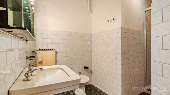 Image No.19-3 Bed Apartment for sale