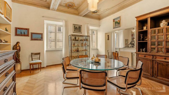 Image No.9-3 Bed Apartment for sale