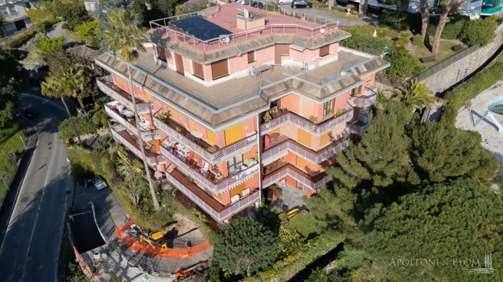 Image No.22-2 Bed Apartment for sale