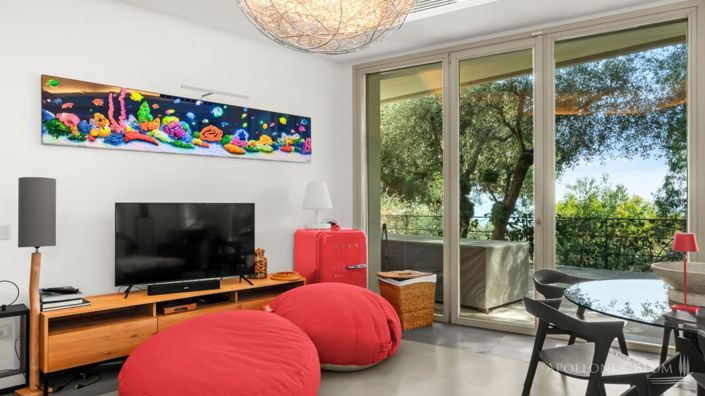 Image No.10-4 Bed Country House for sale