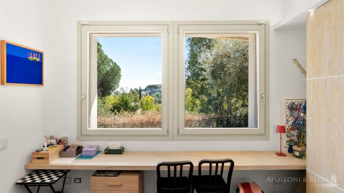 Image No.17-4 Bed Country House for sale