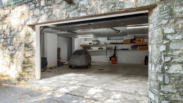 Image No.25-4 Bed Country House for sale