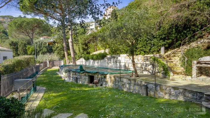 Image No.29-4 Bed Country House for sale