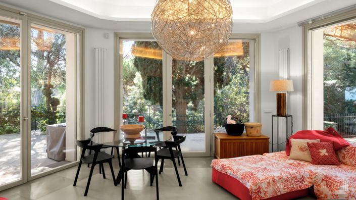 Image No.7-4 Bed Country House for sale